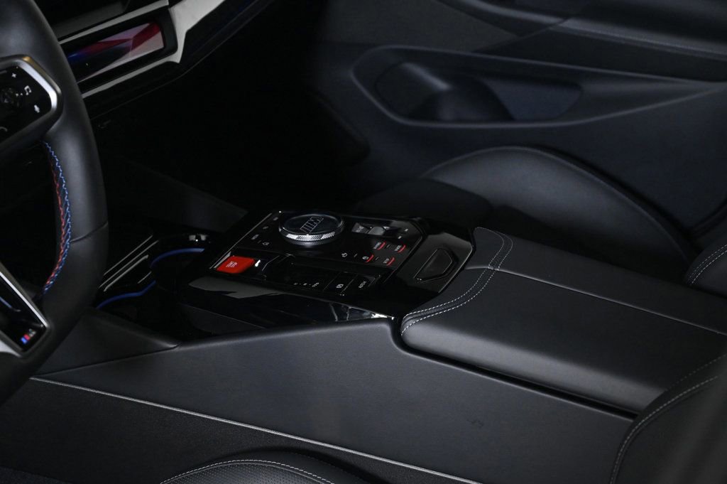 Used 2026 BMW M5 Touring w/ M Driver's Package image 22