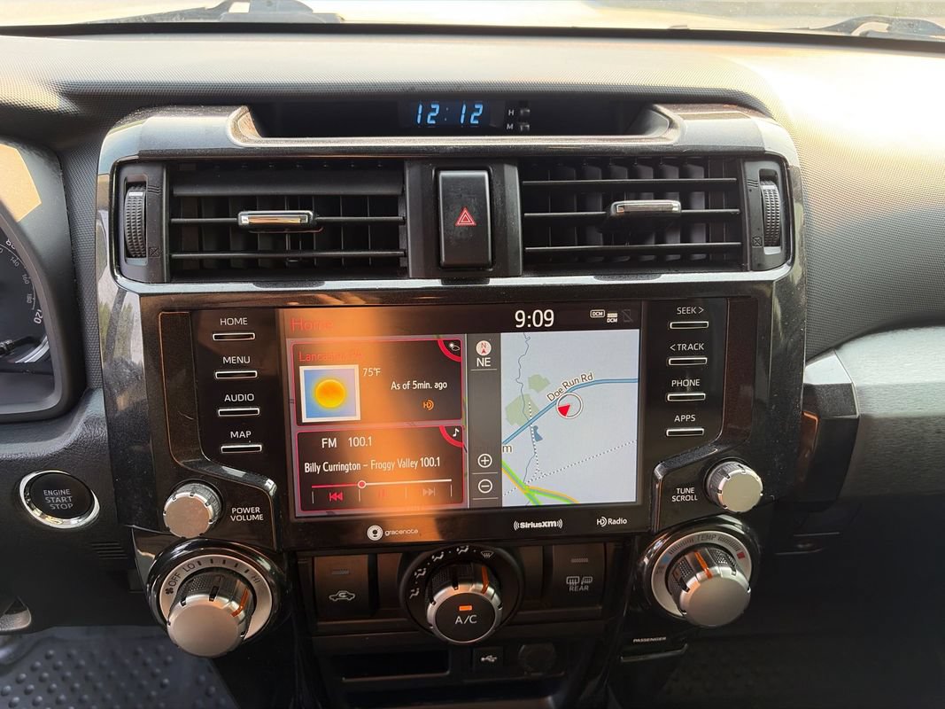 Used 2020 Toyota 4Runner Venture w/ Moonroof Package AWD/4WD image 25