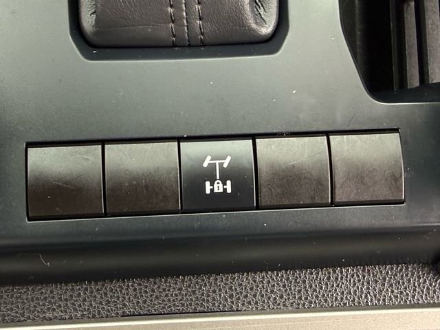 Certified 2025 Toyota Tacoma TRD Off-Road image 26