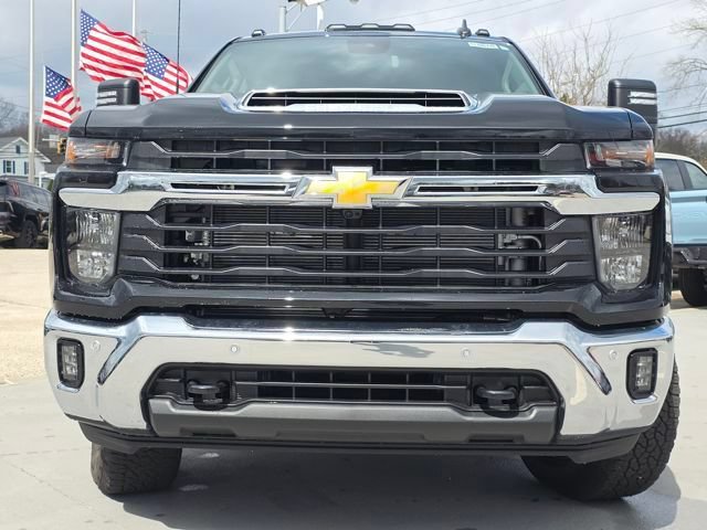 New 2026 Chevrolet Silverado 2500 LT w/ All Star Edition AWD/4WD image 12