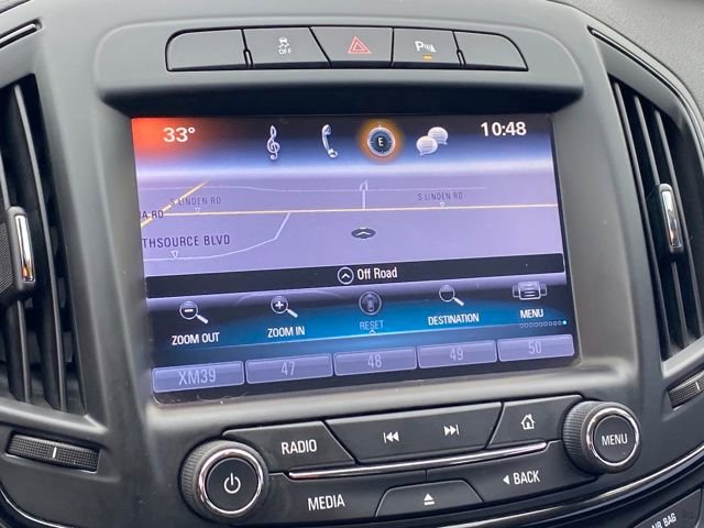 Used 2016 Buick Regal Premium image 10