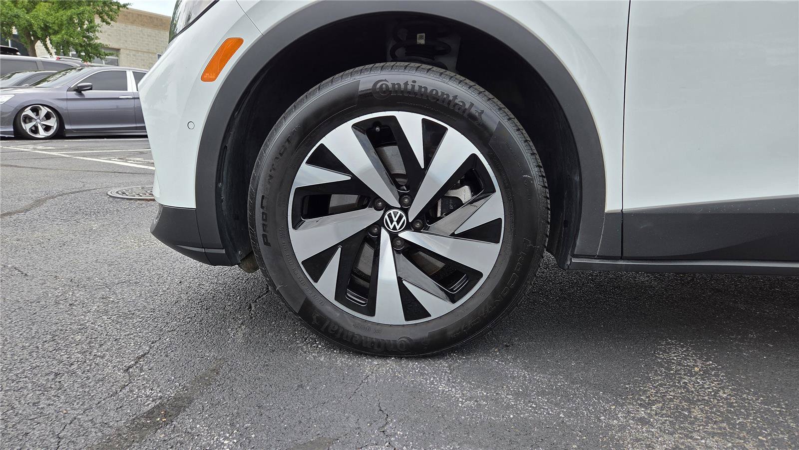 Certified 2023 Volkswagen ID.4 Pro AWD/4WD image 11