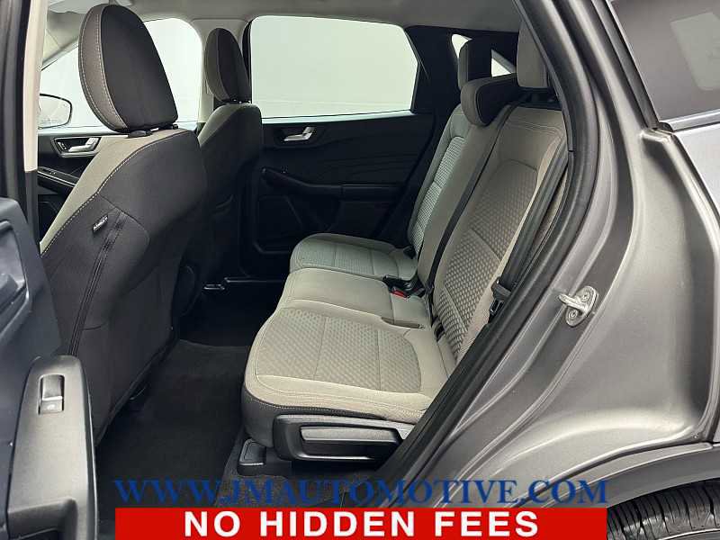 Used 2021 Ford Escape SE image 14