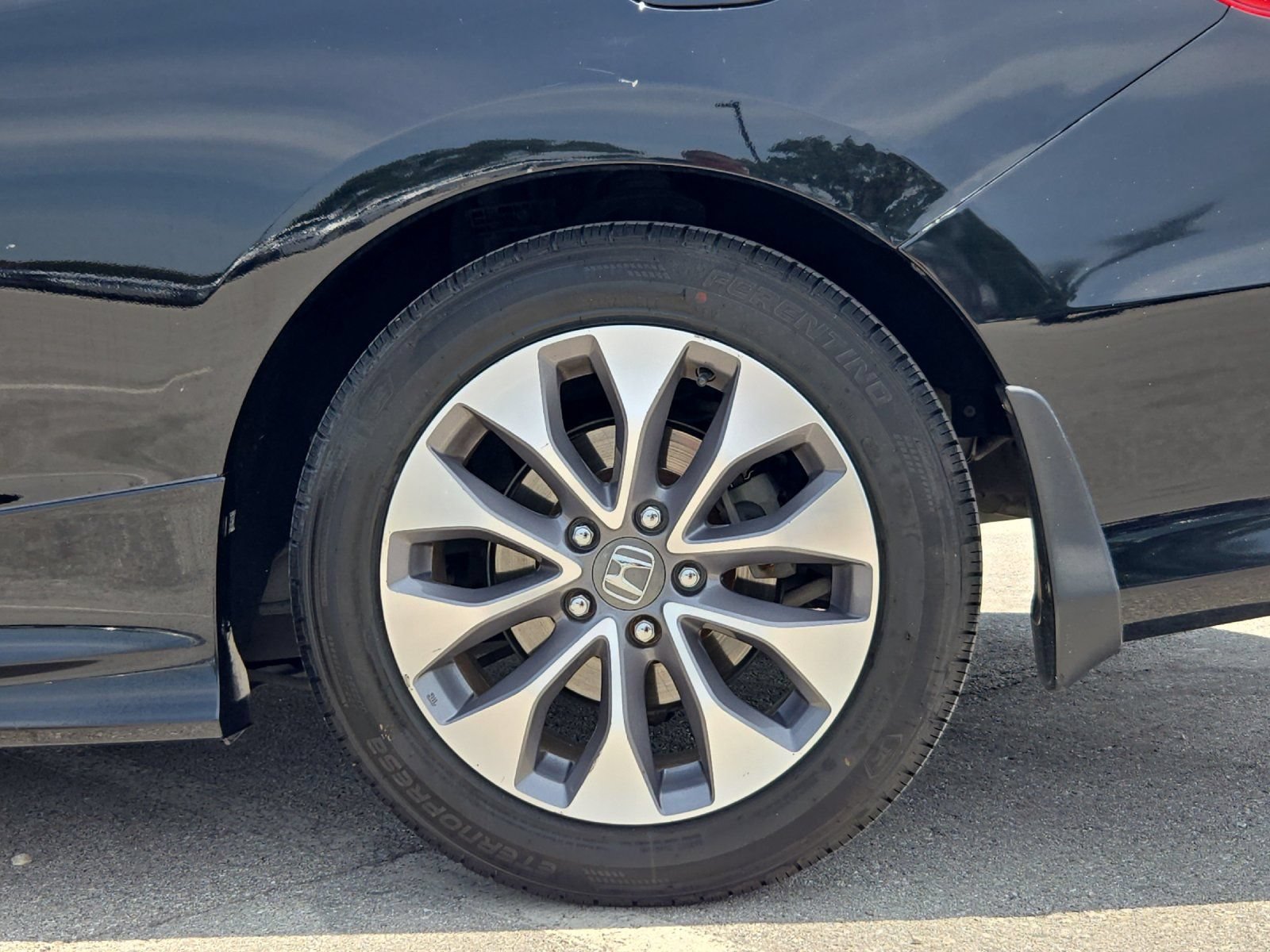 Used 2013 Honda Accord EX image 14
