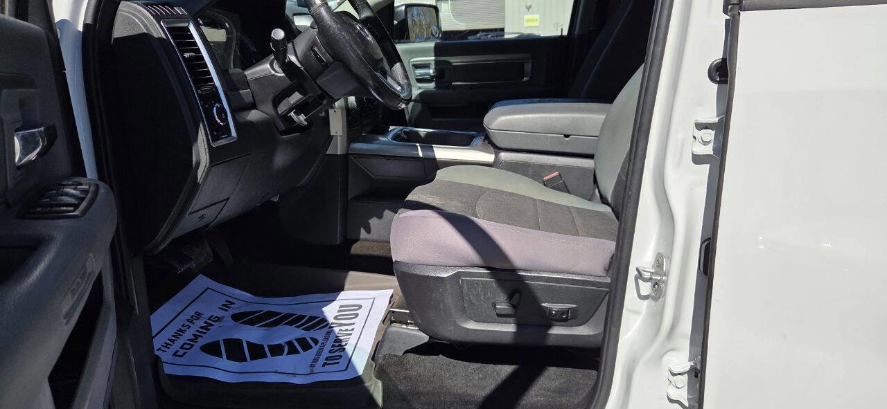 Used 2016 RAM 1500 Big Horn AWD/4WD image 12