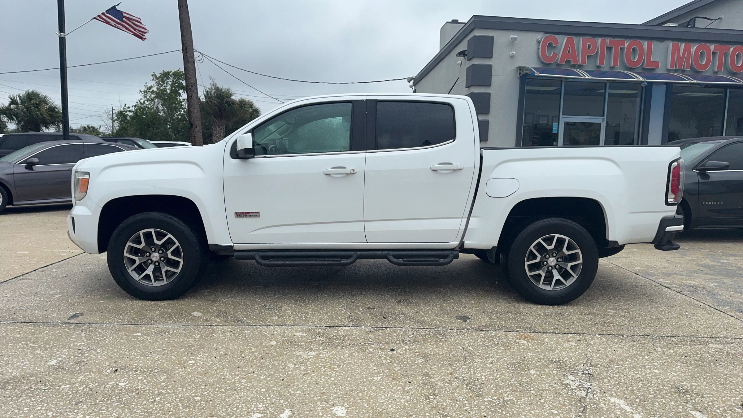 Used 2017 GMC Canyon SLE w/ All Terrain X Package AWD/4WD image 2
