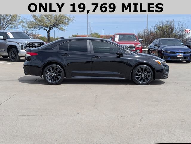 Used 2024 Toyota Corolla SE image 4