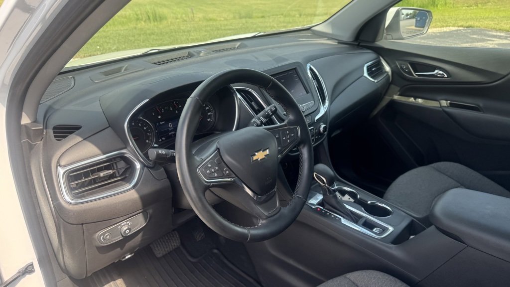 Used 2023 Chevrolet Equinox LT image 13