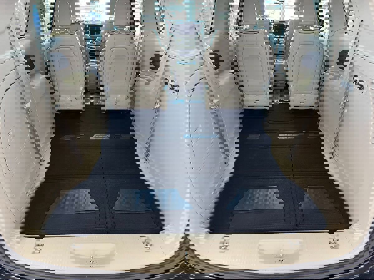 Used 2019 Chrysler Pacifica Limited image 51