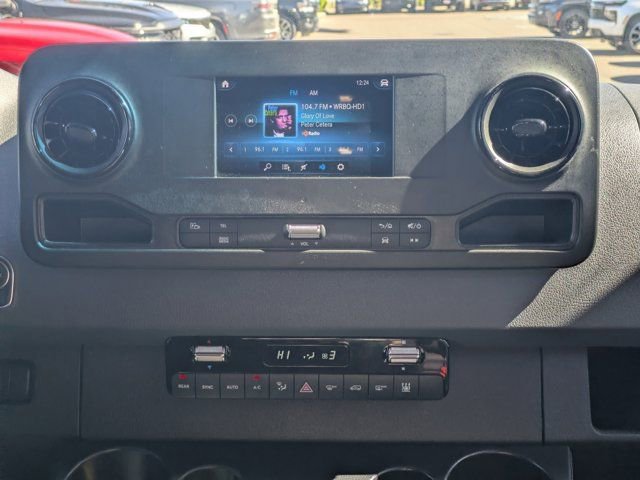 Used 2024 Mercedes-Benz Sprinter 2500 image 15