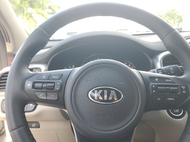 Used 2018 Kia Sorento EX FWD image 21