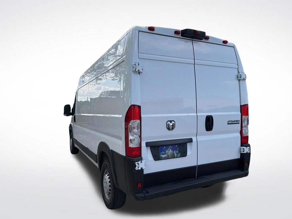 Used 2025 RAM ProMaster 2500 w/ Convenience Group FWD image 6