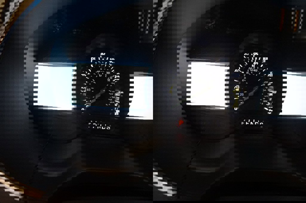 Used 2017 Ford Edge Titanium w/ Equipment Group 301A AWD/4WD image 9