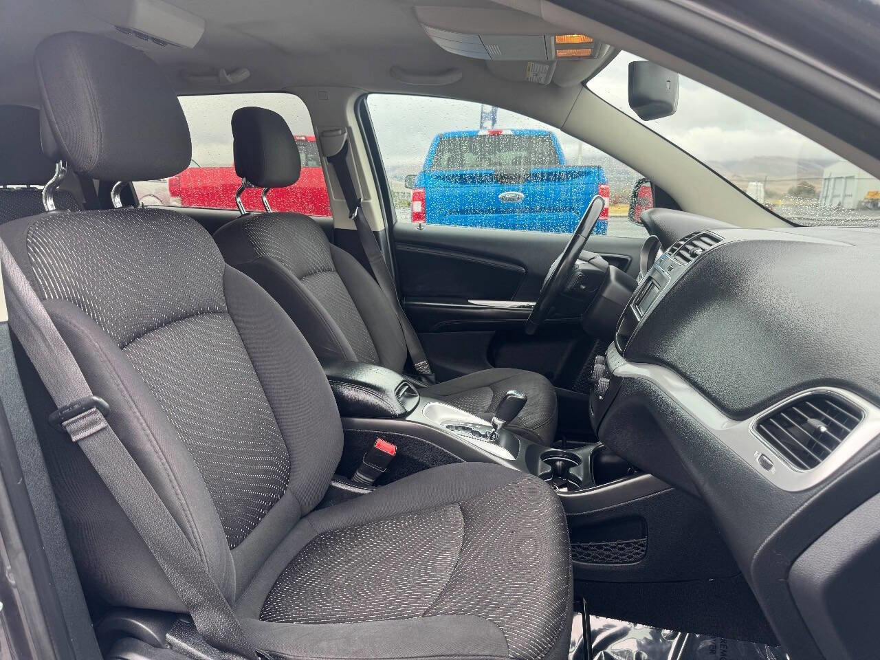 Used 2014 Dodge Journey SXT image 8