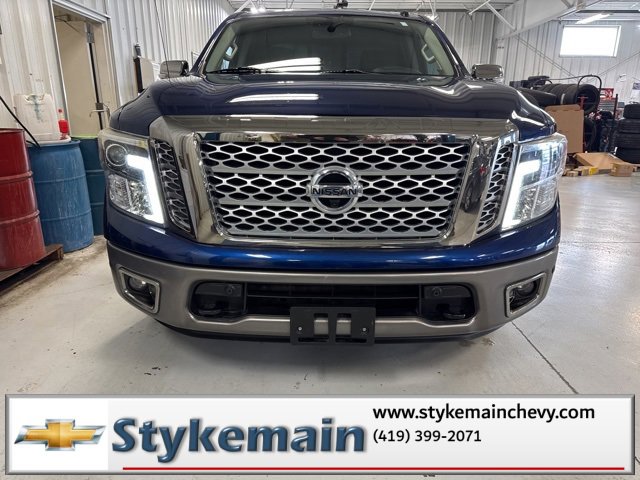 Used 2017 Nissan Titan Platinum Reserve image 33