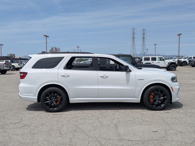Certified 2023 Dodge Durango R/T w/ Hemi Orange Plus Package image 4