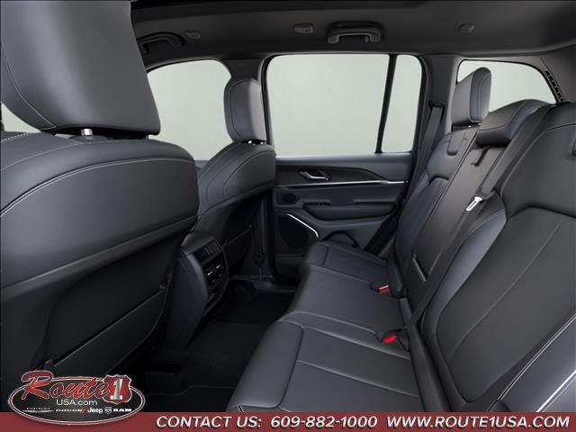 New 2026 Jeep Grand Cherokee Limited AWD/4WD image 24