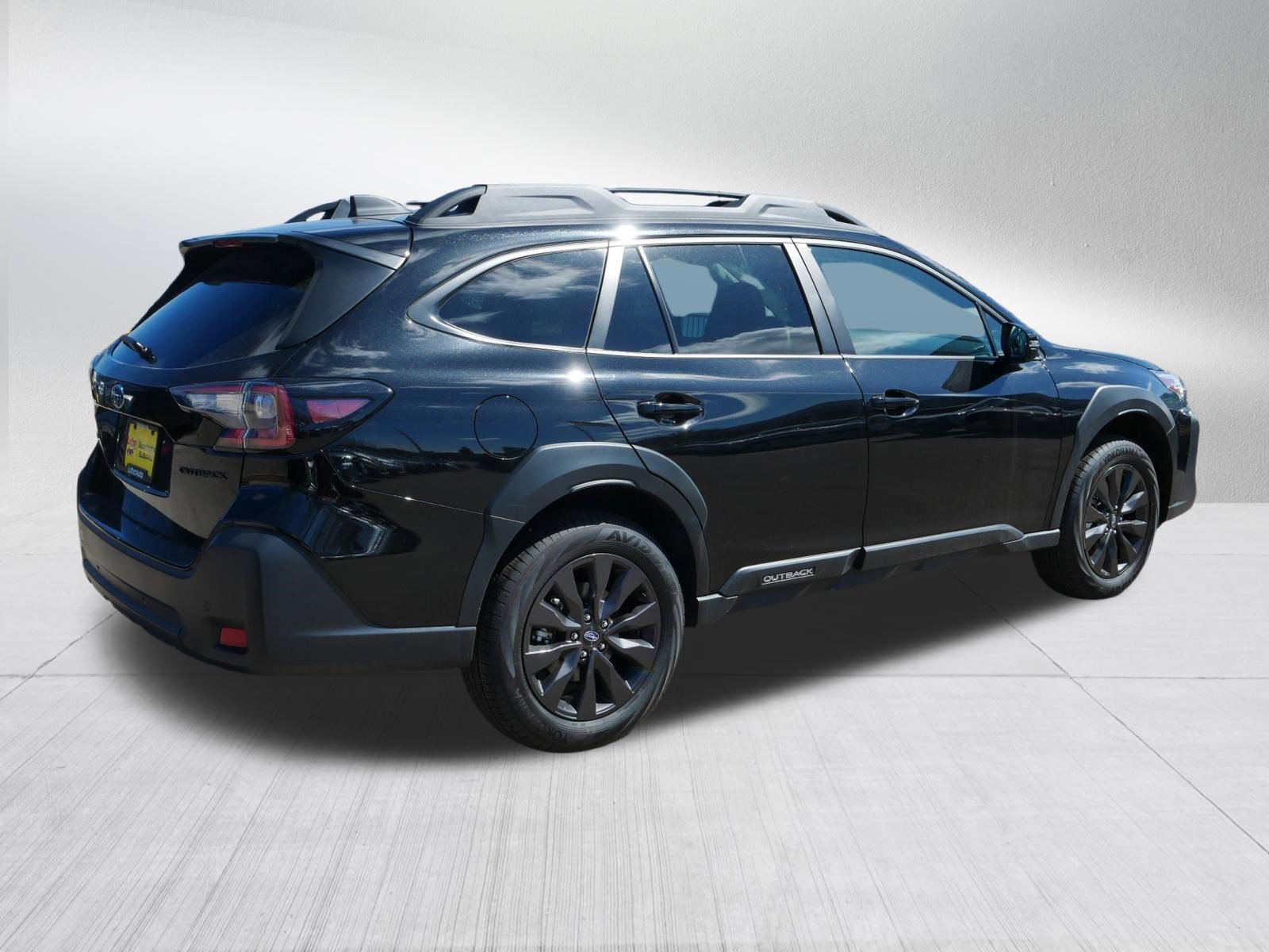 Used 2025 Subaru Outback Onyx Edition AWD/4WD image 7
