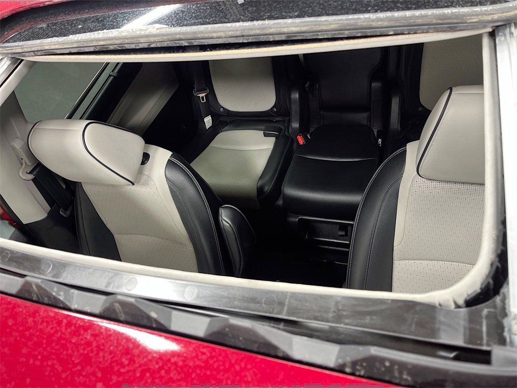 Used 2025 Honda Odyssey Elite image 23