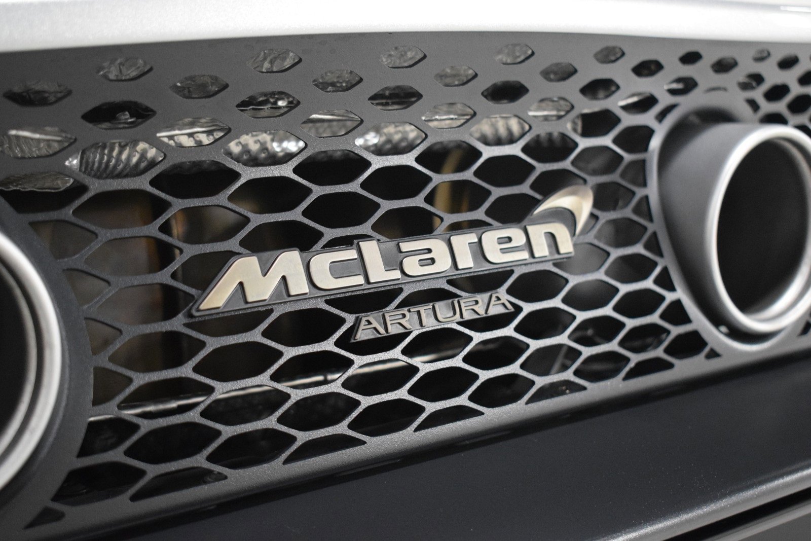 New 2025 McLaren Artura Spider image 11