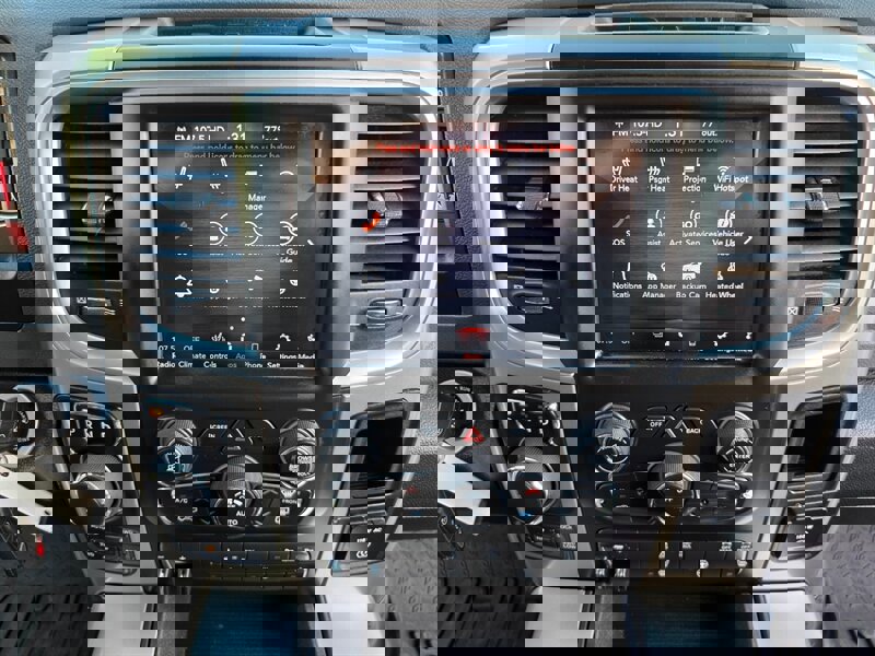 Used 2018 RAM 1500 Big Horn image 18