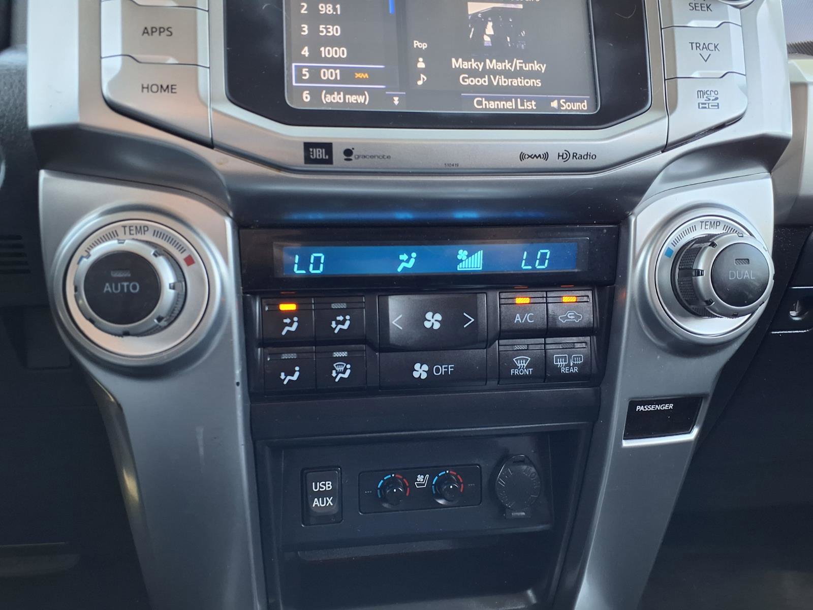 Used 2019 Toyota 4Runner Limited AWD/4WD image 24
