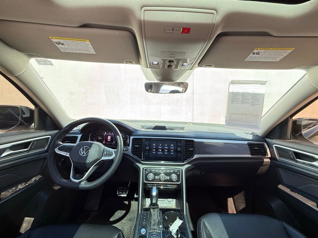 Certified 2023 Volkswagen Atlas SEL R-Line image 6