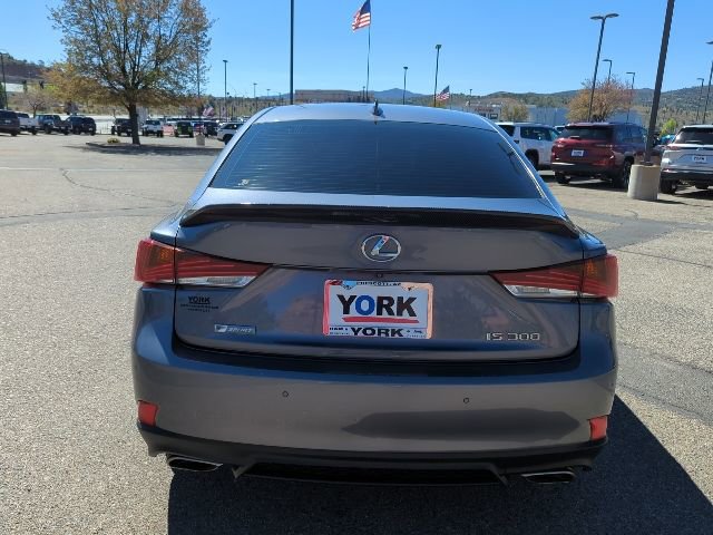 Used 2019 Lexus IS 300 image 5