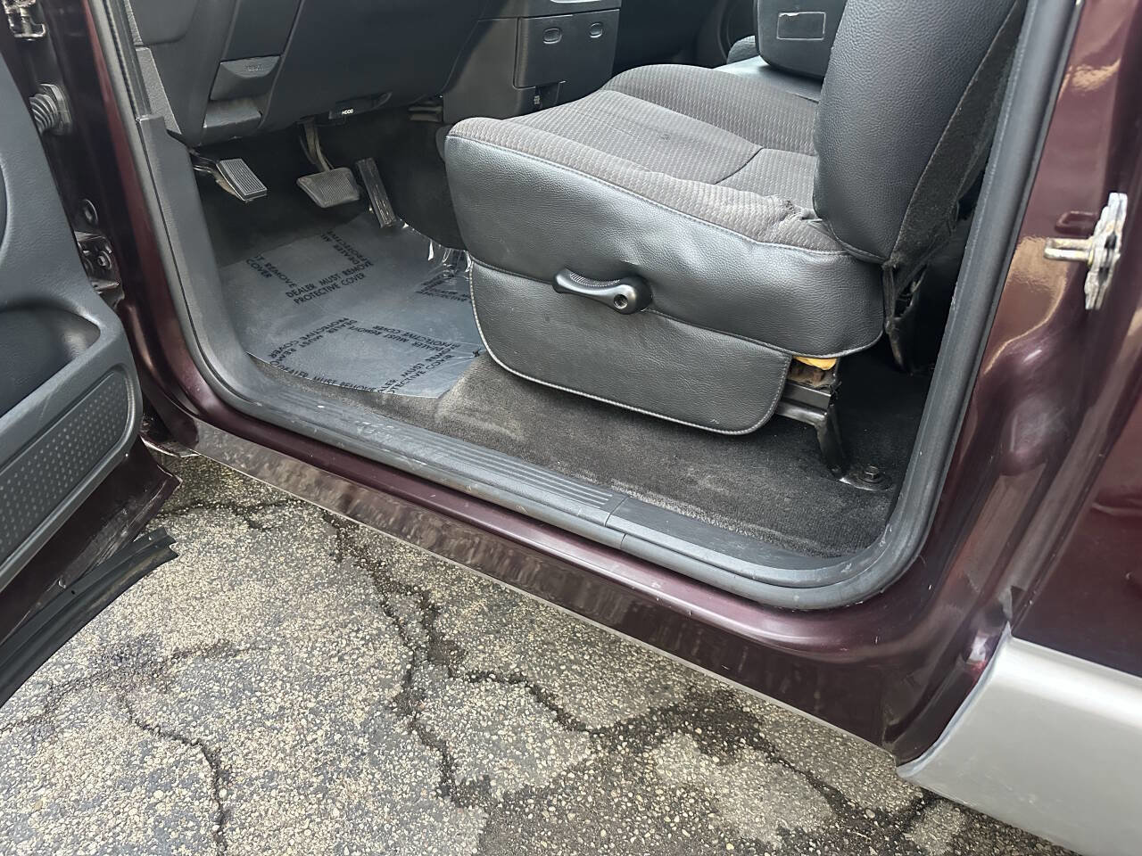 Used 2004 Dodge Ram 1500 Truck ST w/ ST Value Group image 19