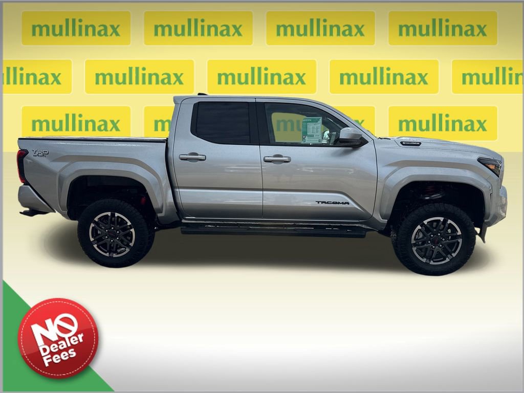 Used 2025 Toyota Tacoma TRD Sport video 2