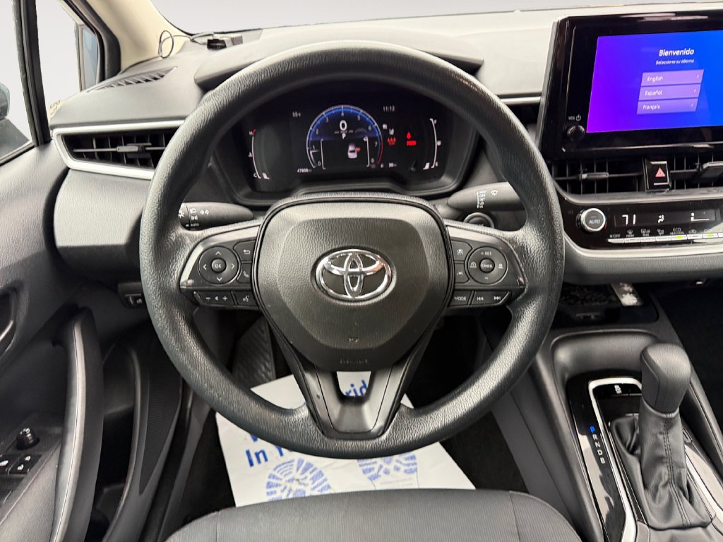 Used 2026 Toyota Corolla LE w/ LE Premium Package FWD image 12