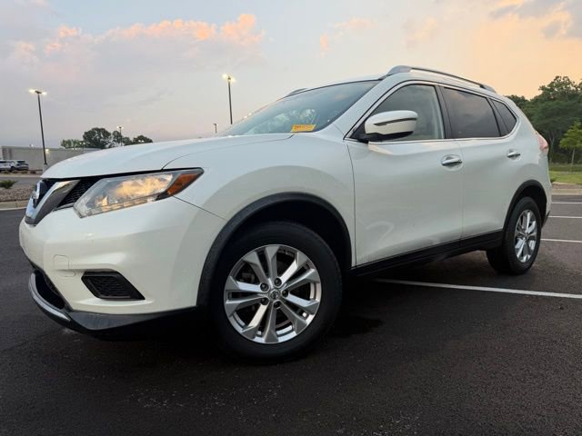 Used 2016 Nissan Rogue SV FWD image 4