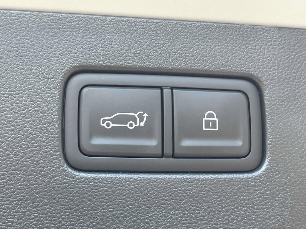 New 2026 Hyundai Ioniq 9 SEL image 27