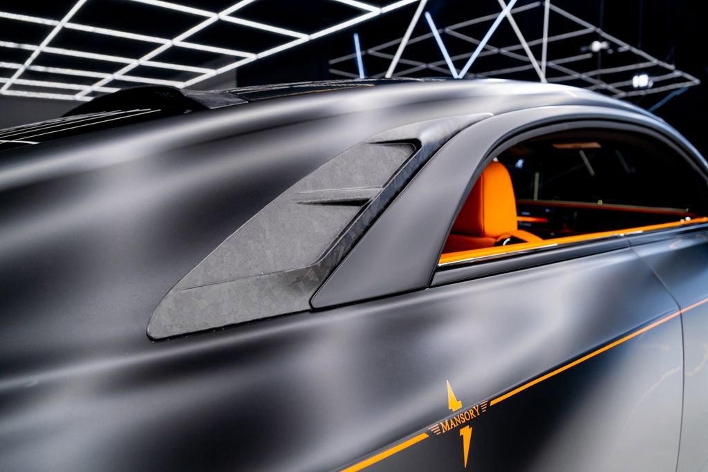 Used 2026 Rolls-Royce Spectre image 13