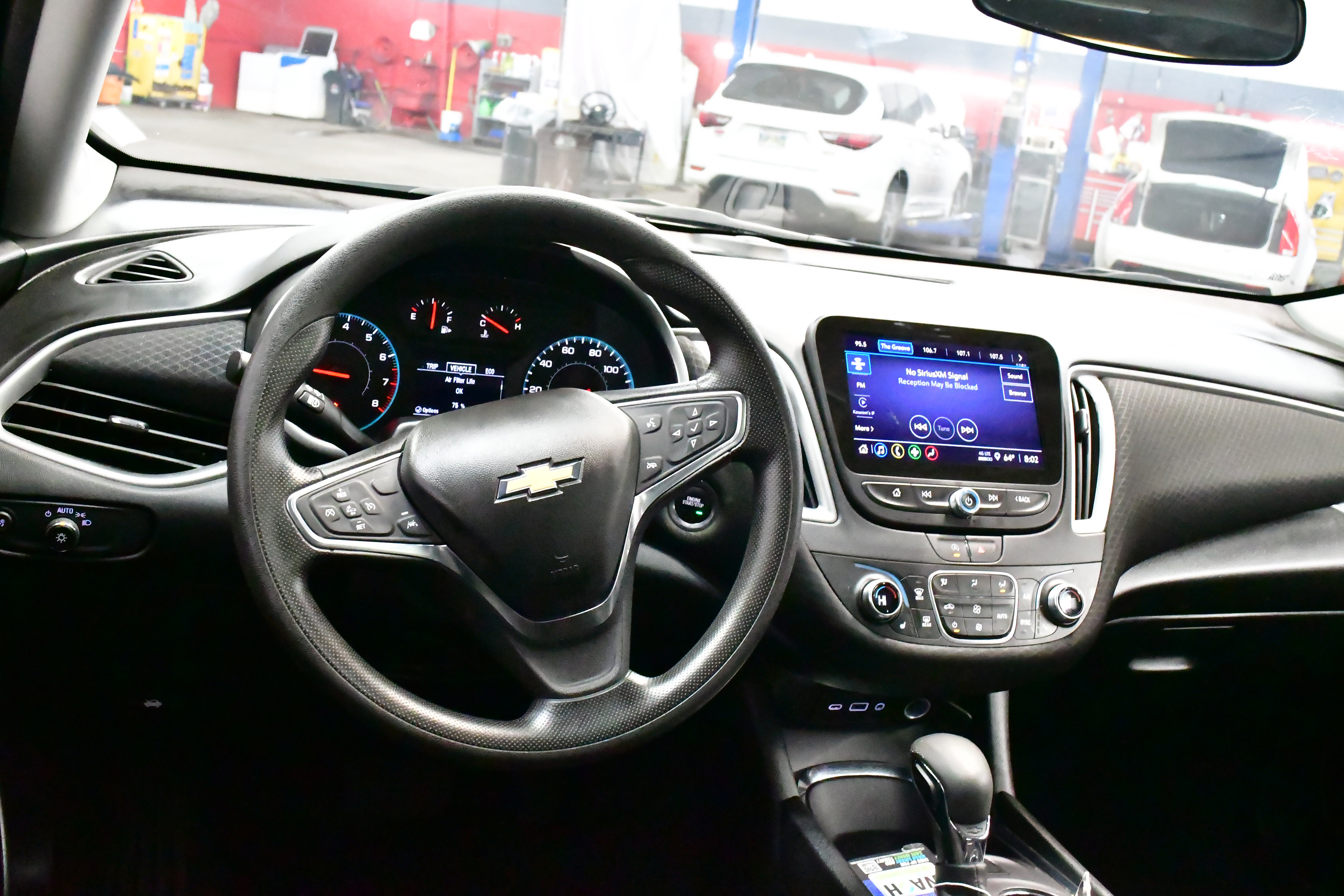 Used 2024 Chevrolet Malibu LT image 16