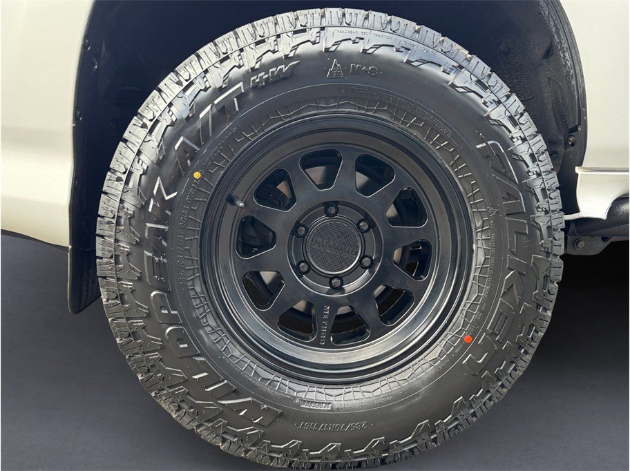 Used 2018 Lexus GX 460 w/ Navigation Package image 8