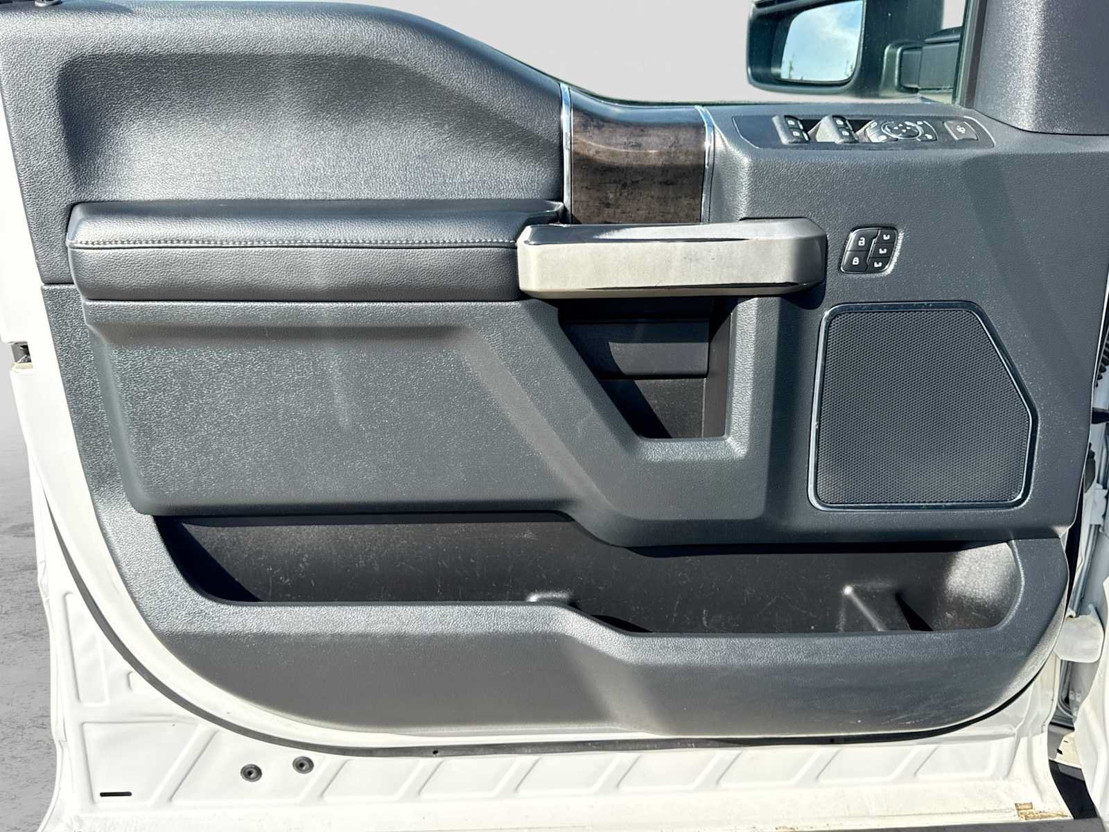 Used 2022 Ford F250 Lariat AWD/4WD image 30