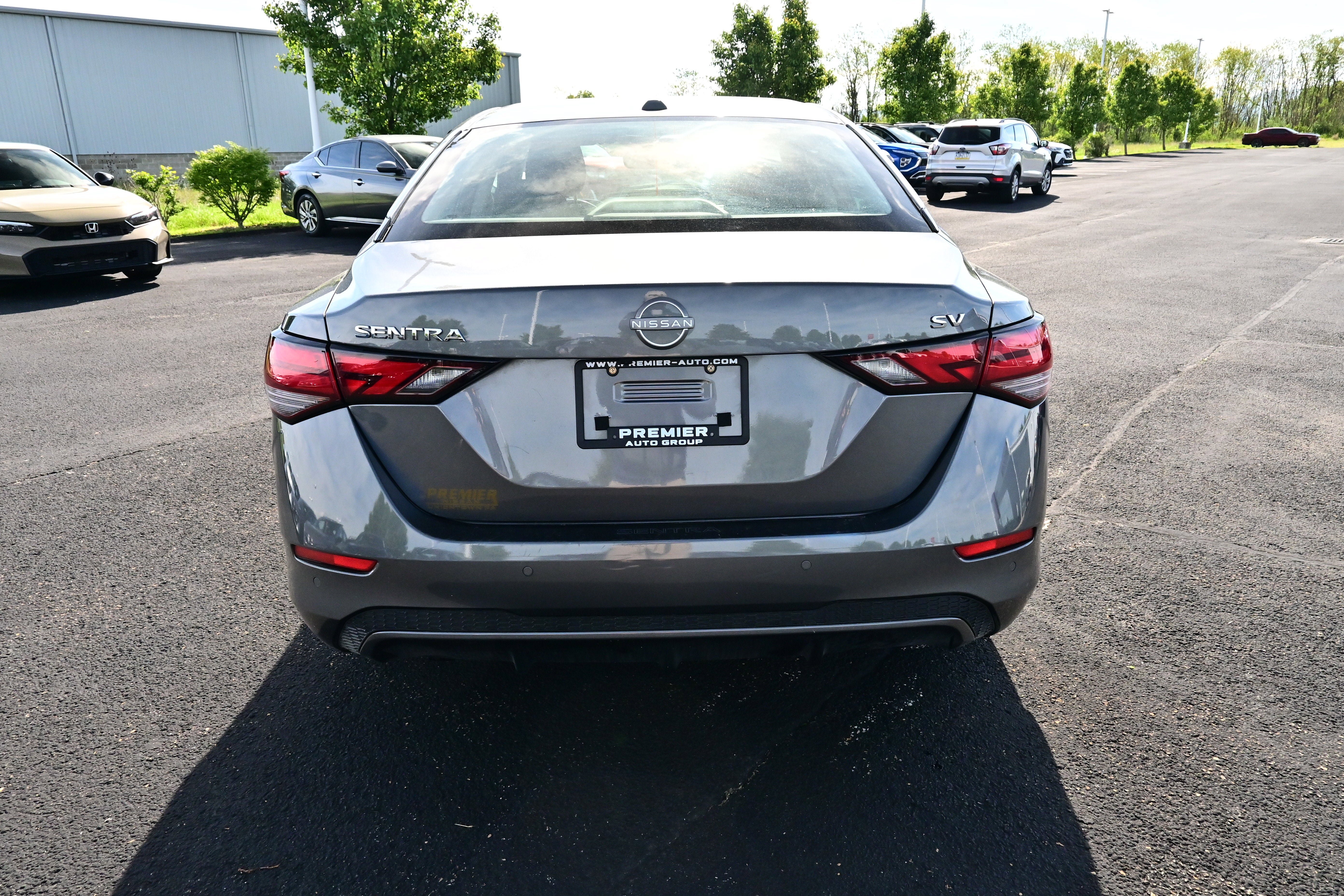 Used 2024 Nissan Sentra SV FWD image 7