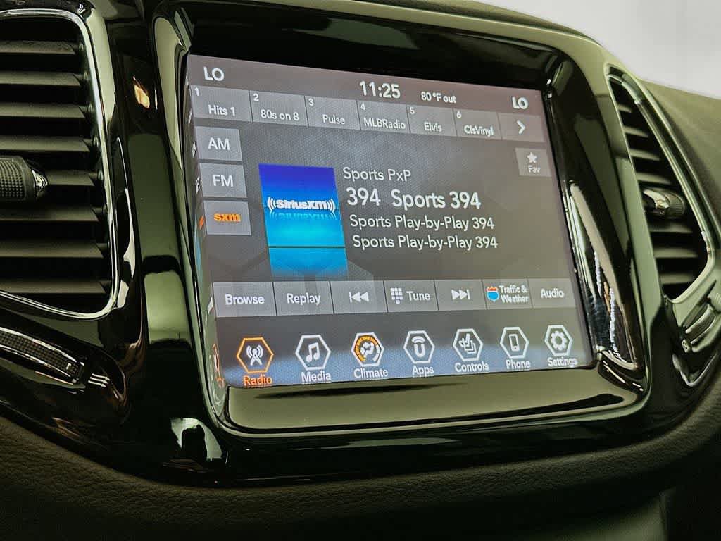 Used 2021 Jeep Compass Limited w/ Sun and Sound Group AWD/4WD image 17