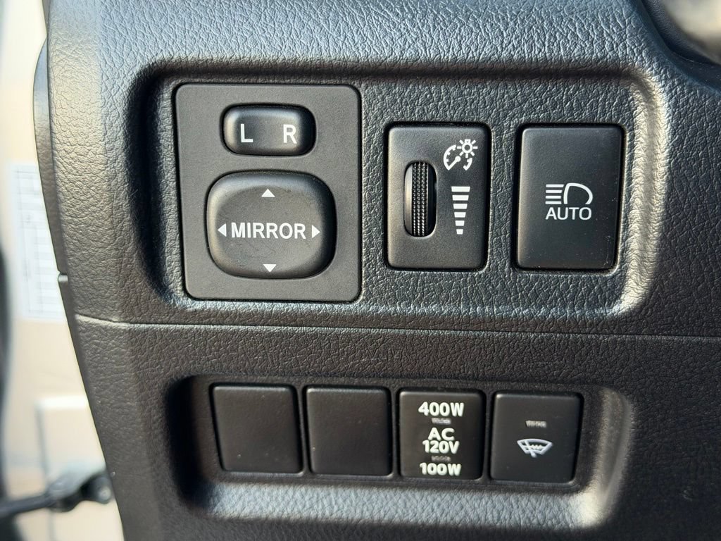 Used 2023 Toyota 4Runner SR5 AWD/4WD image 27