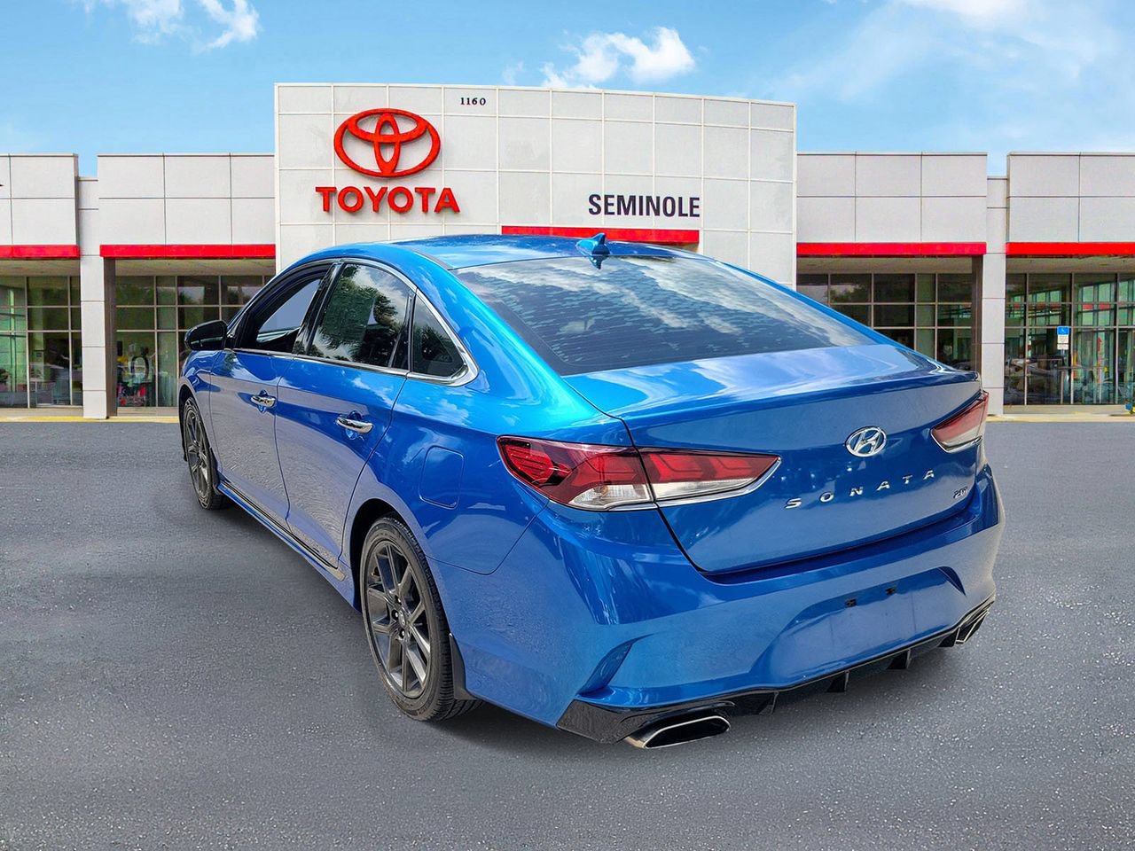 Used 2018 Hyundai Sonata Sport FWD image 4