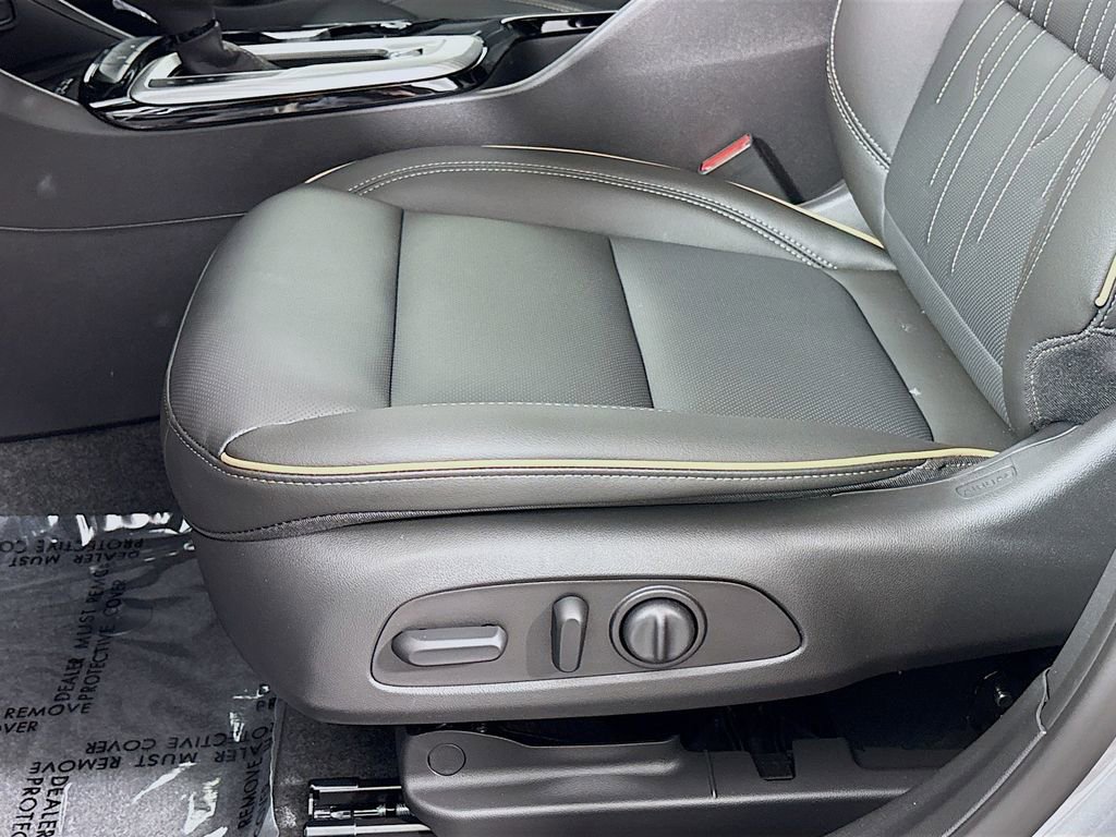 New 2026 Buick Envista Sport Touring FWD image 17