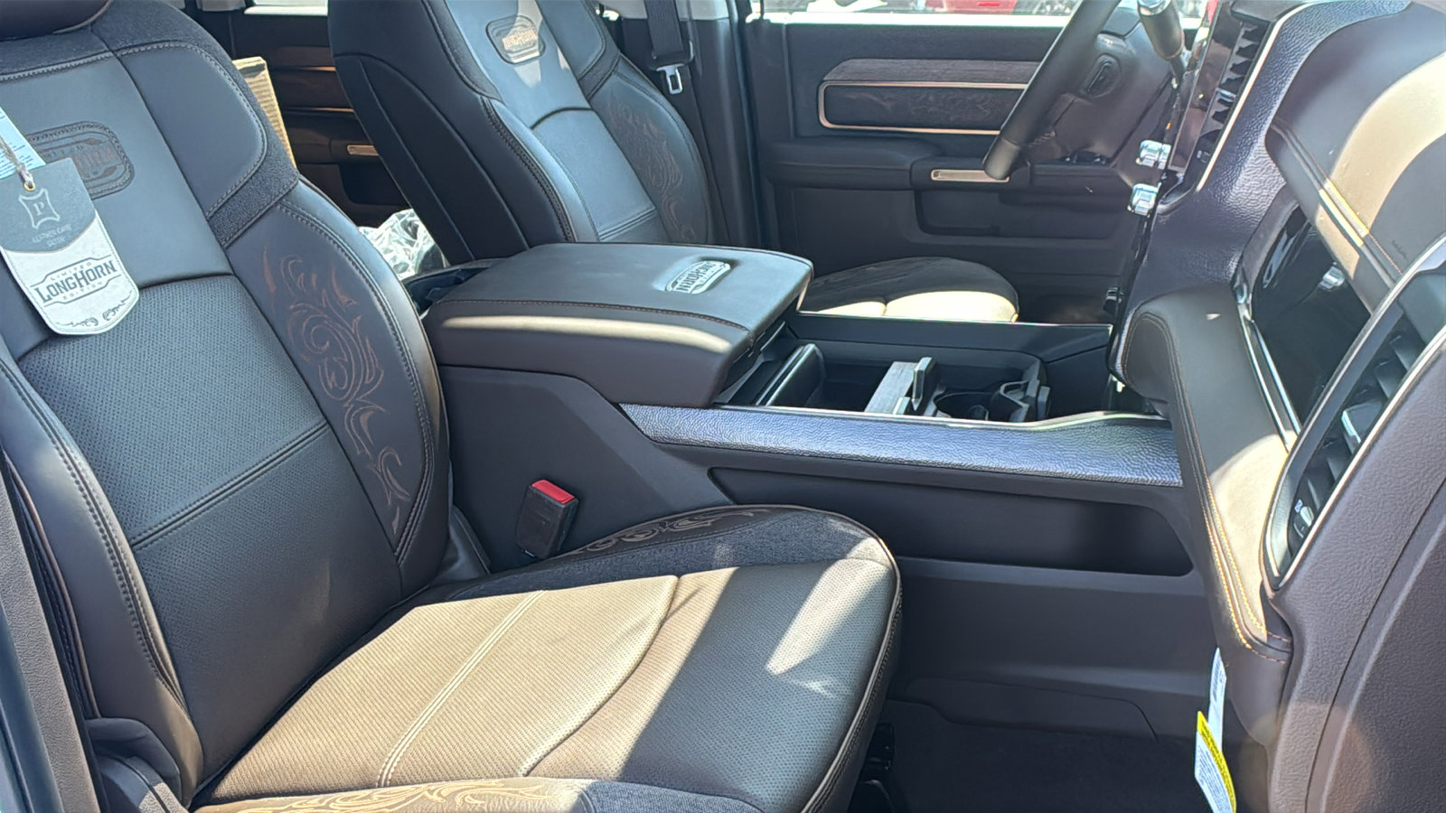 New 2026 RAM 2500 Limited AWD/4WD image 17