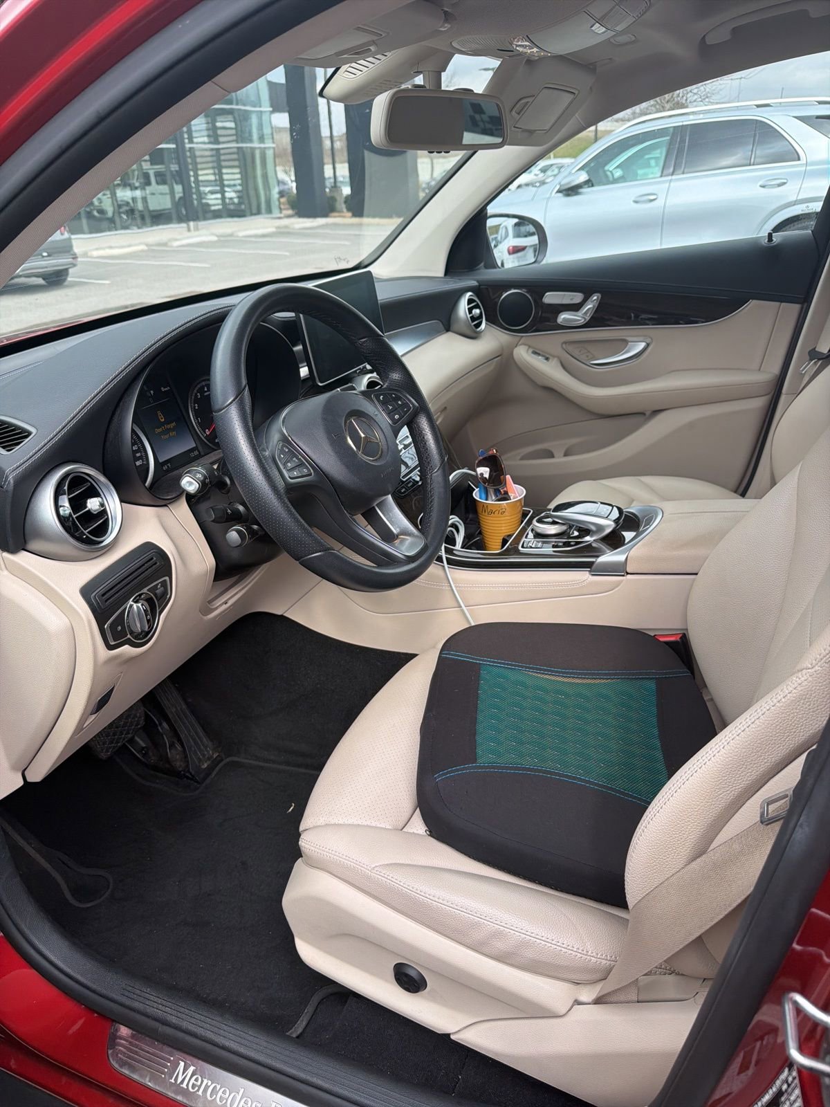 Used 2017 Mercedes-Benz GLC 300 4MATIC Coupe image 10