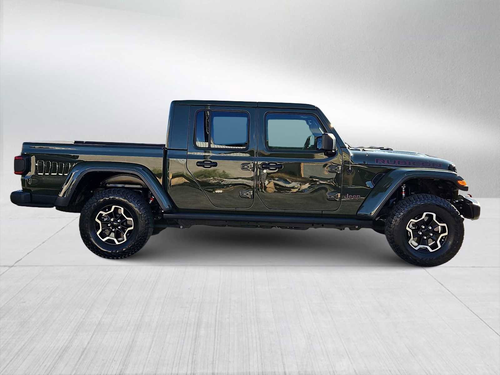 Used 2022 Jeep Gladiator Rubicon w/ LED Lighting Group image 17