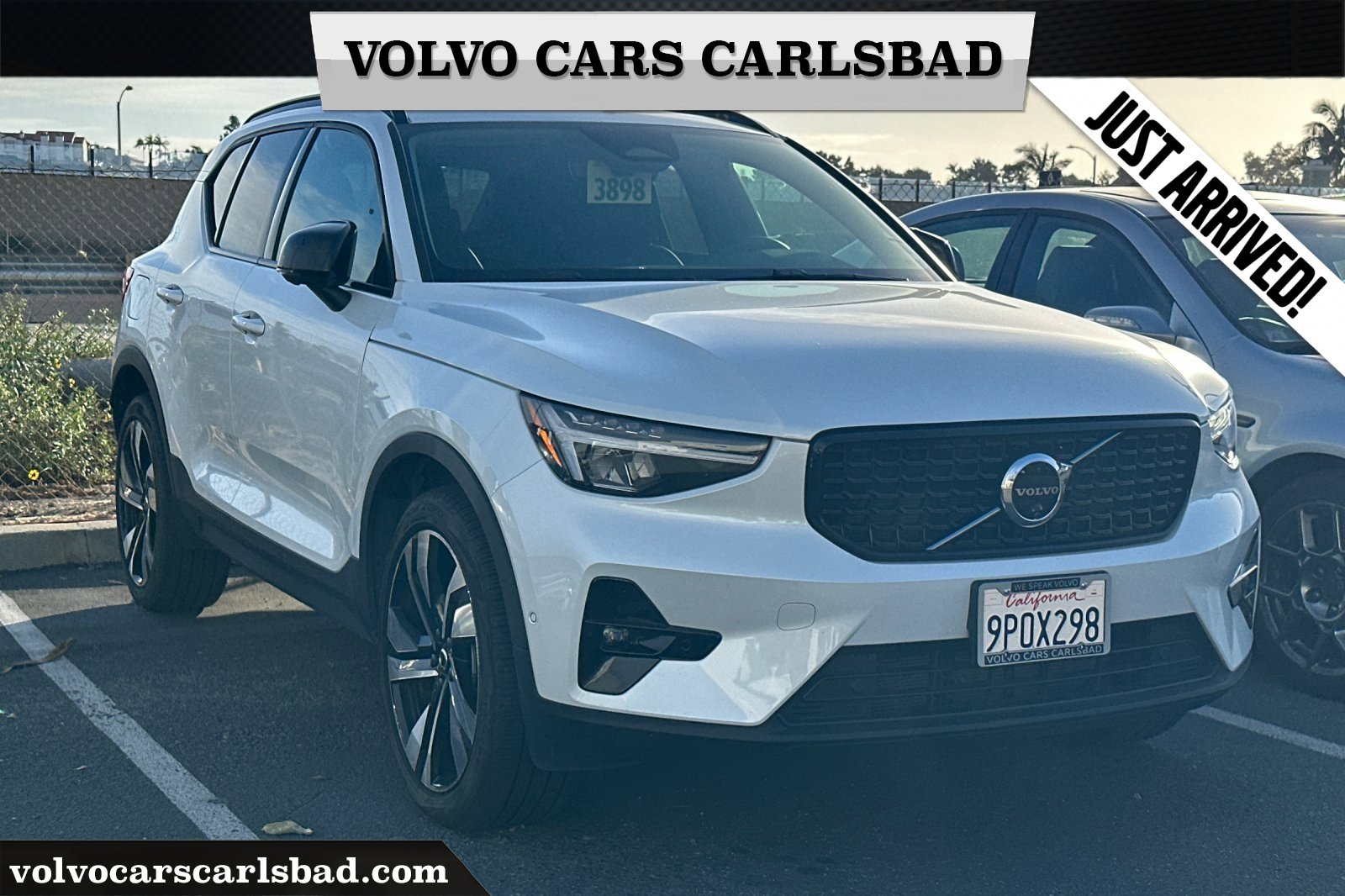 Used 2025 Volvo XC40 B5 Plus