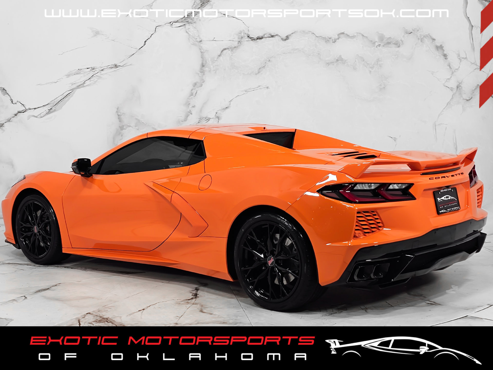 Used 2024 Chevrolet Corvette Stingray Premium Conv w/ Z51 Performance Package RWD image 9