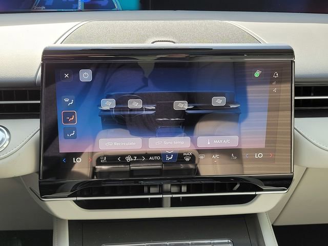 New 2026 Lincoln Nautilus Reserve image 22