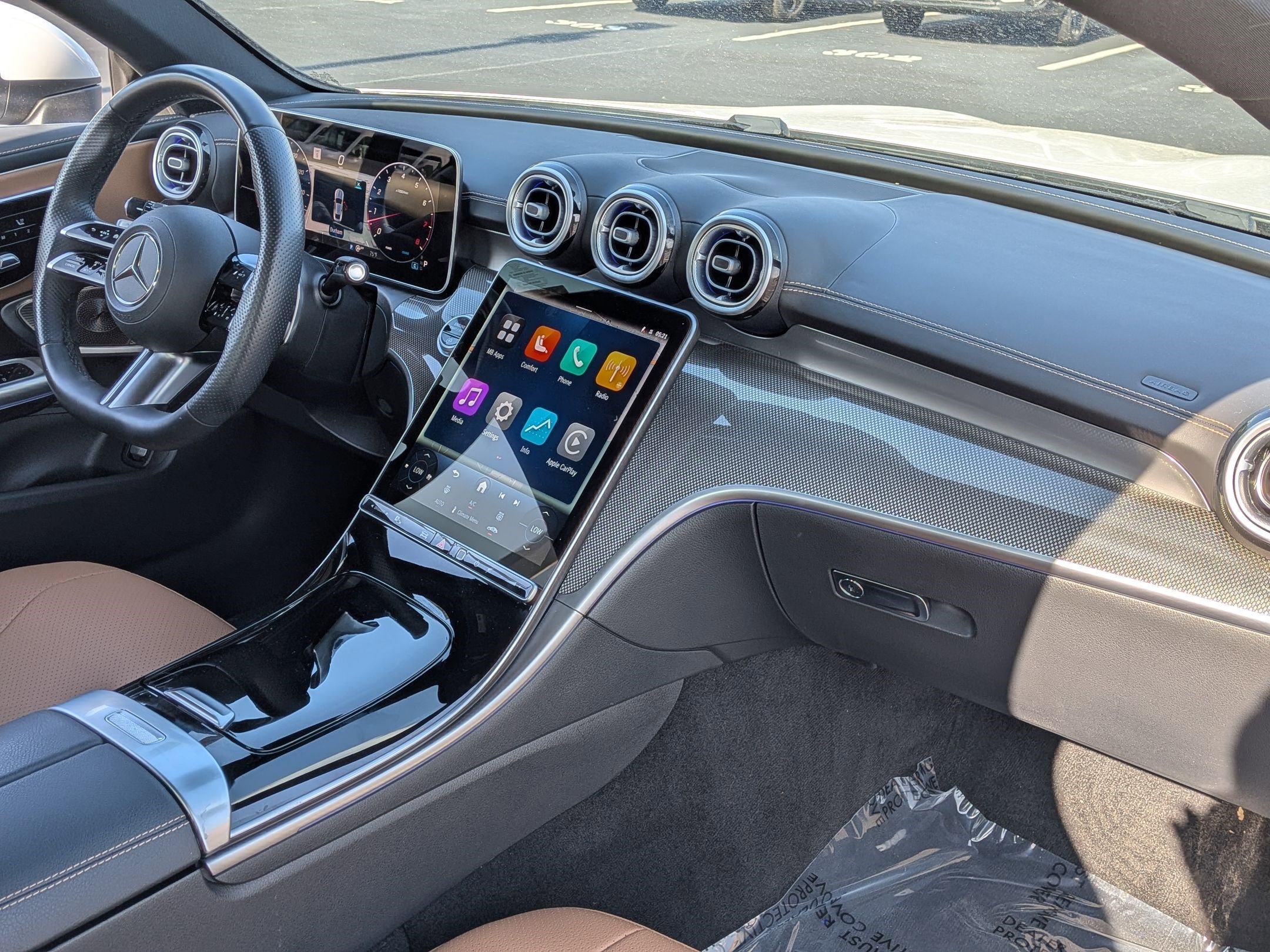 Certified 2024 Mercedes-Benz CLE 300 4MATIC Coupe image 33