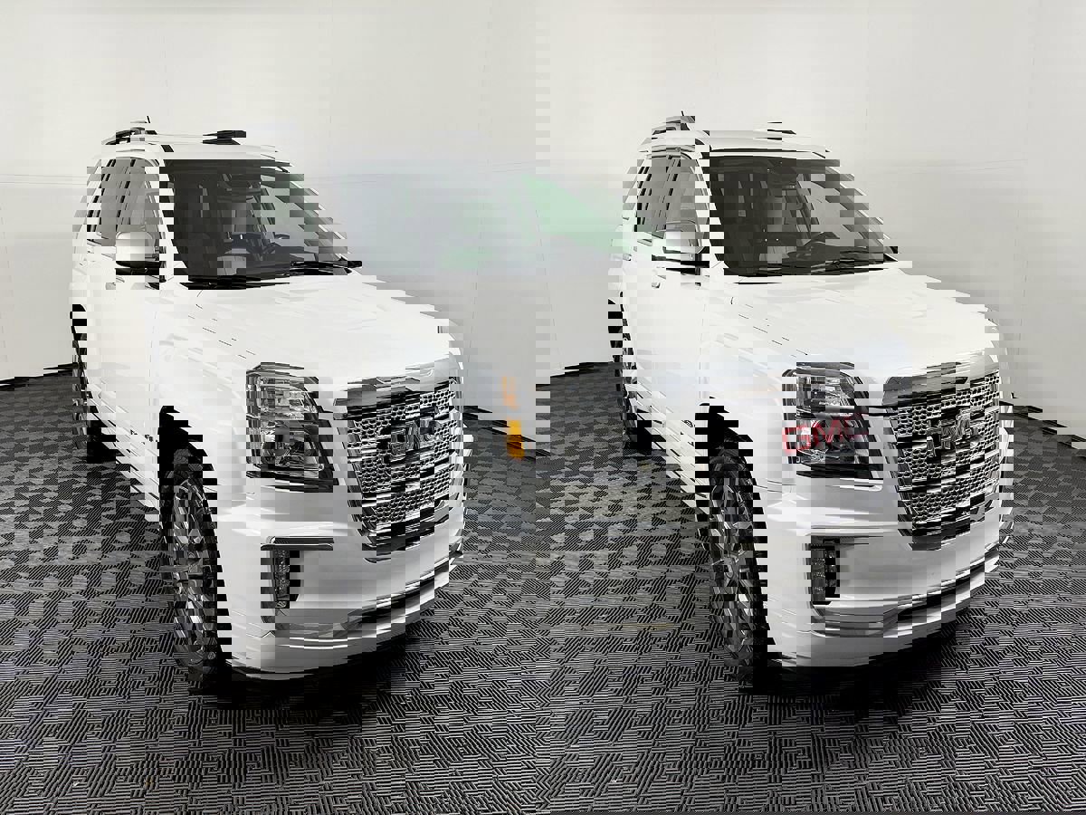 Used 2017 GMC Terrain Denali image 5